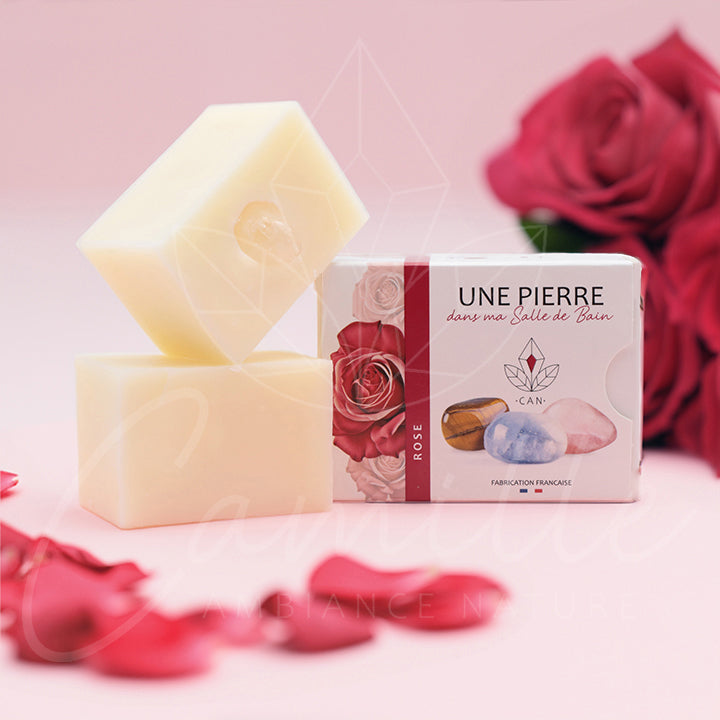 Savon rose : une pierre dans ma salle de bain